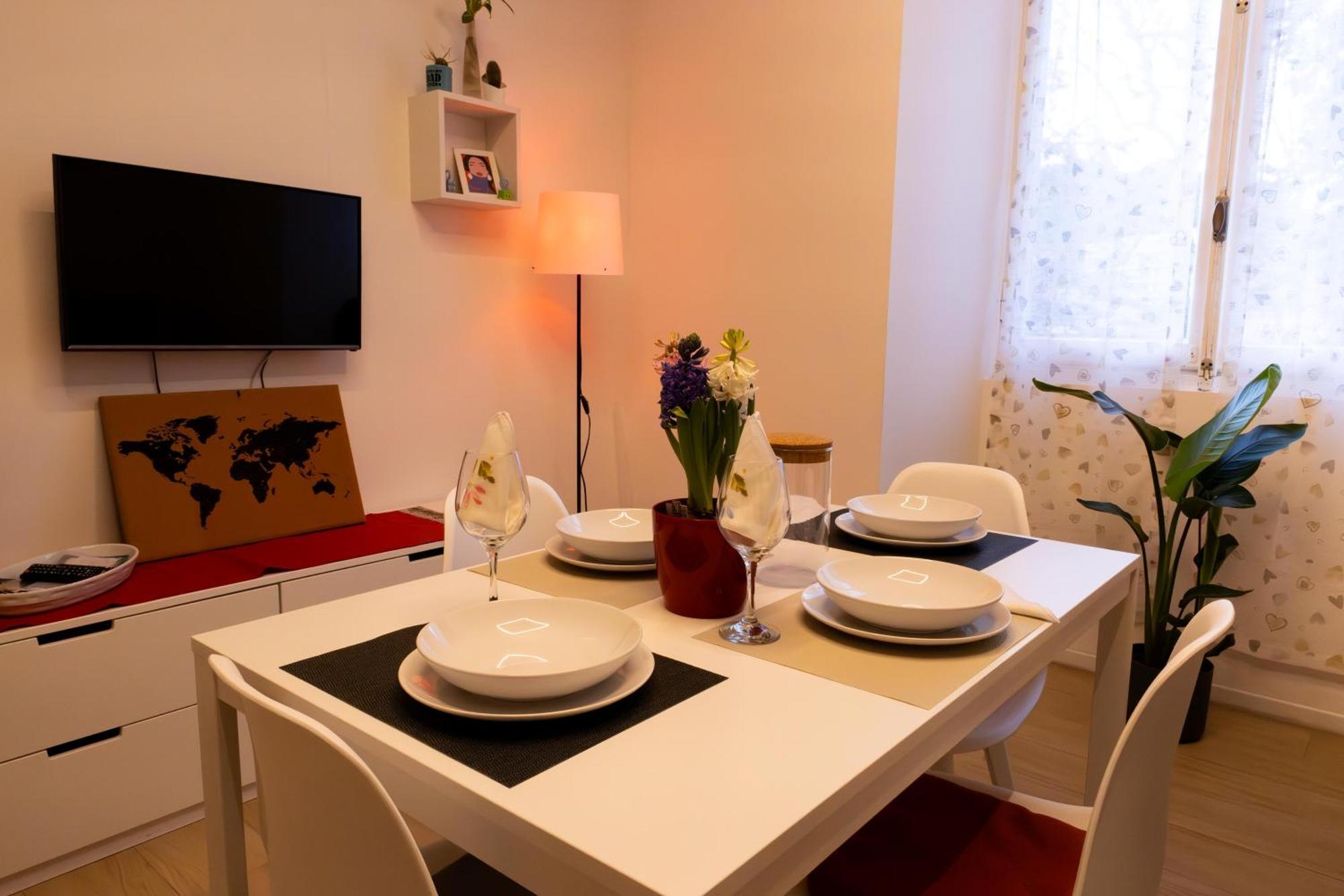 Il Giglio - Free Parking Apartment Como Exterior photo